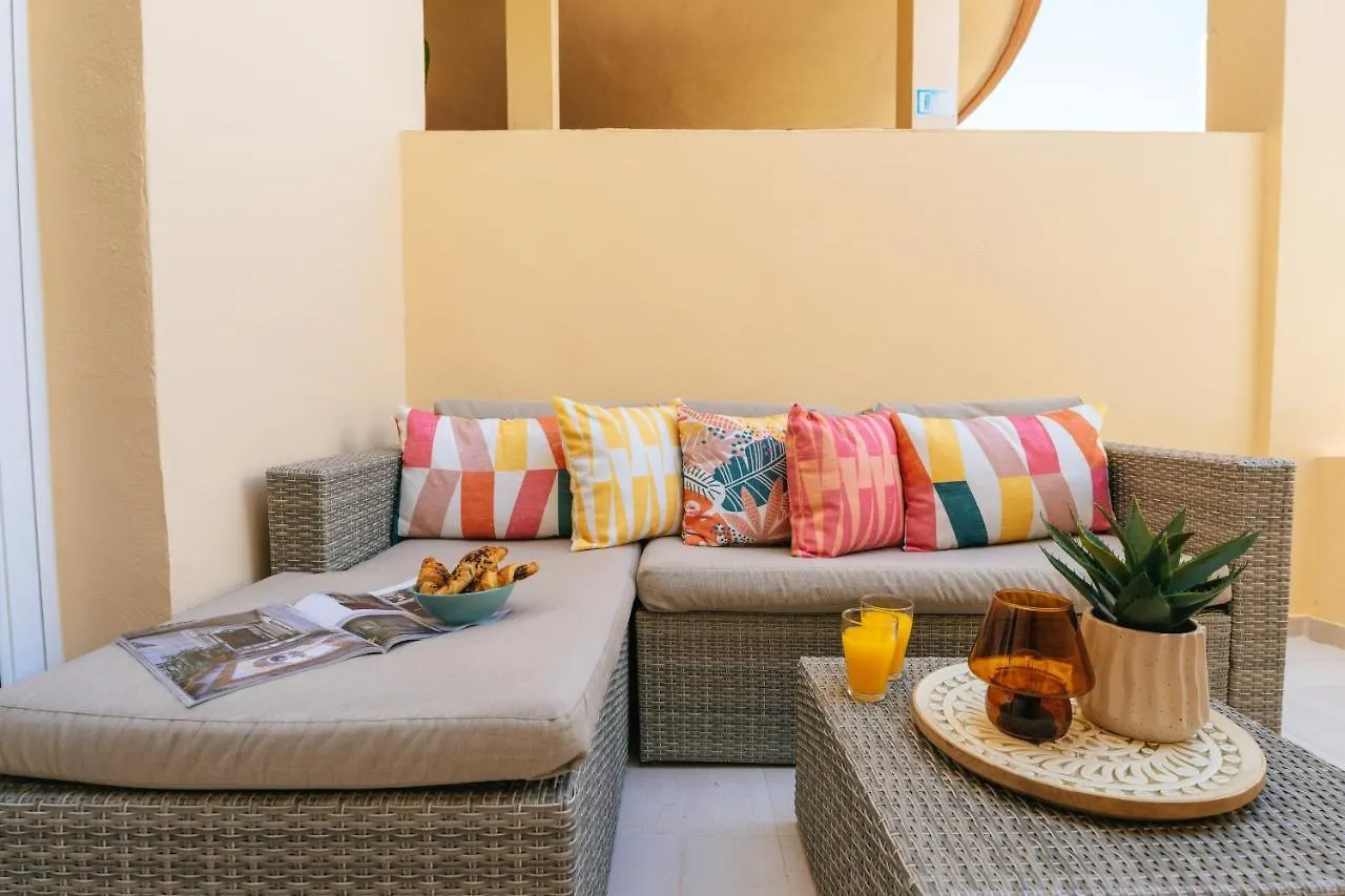 Amazing Renovated Pool View Apt, Aircon, 2 Min To Fanabe Beach Apartment Costa Adeje (Tenerife)