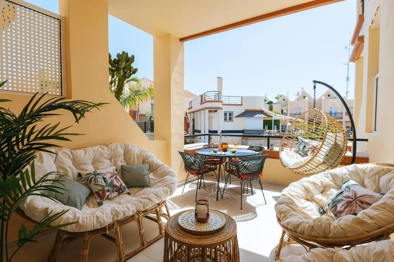 Amazing Renovated Pool View Apt, Aircon, 2 Min To Fanabe Beach Apartment